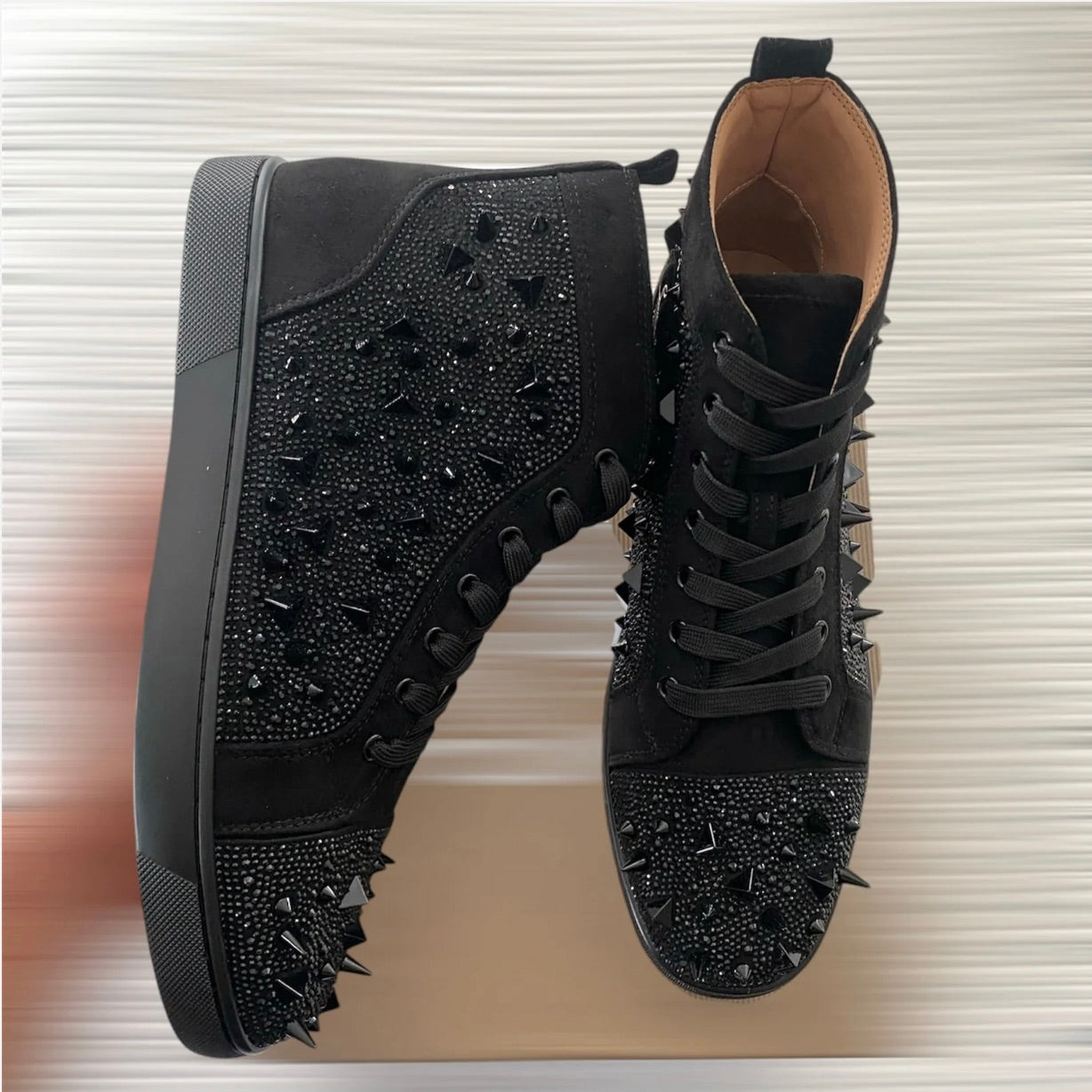 CL-1000 (Crystals)